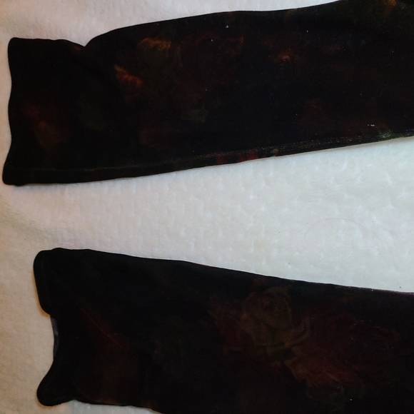 Madden Girl Size 7 Black Velvet Floral Sock Boots - Picture 9 of 14